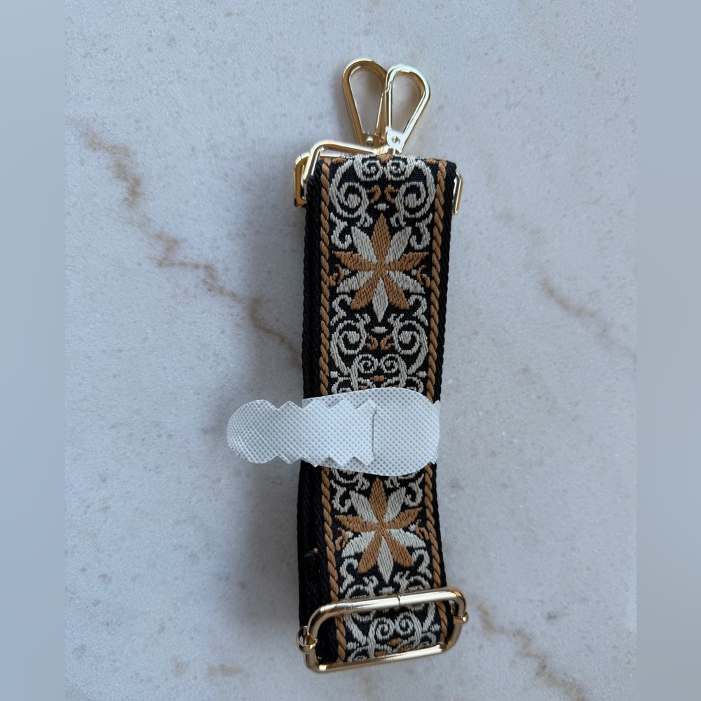 Elegant Strap for the crossbody purse or guitar